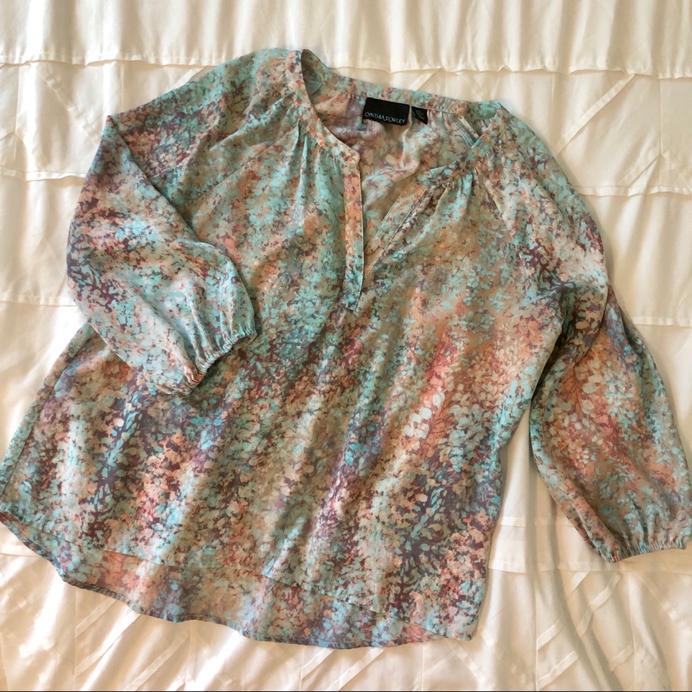 Cynthia Rowley split neck spring top, large